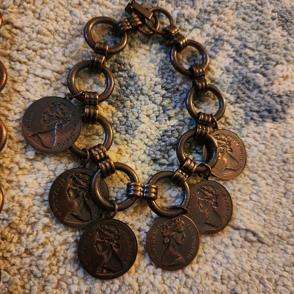 Vintage Copper Tone Foriegn Coin Charm Statement Necklace Bracelet Set Roman EUC - Picture 6 of 11